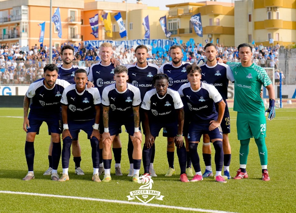 Seconda maglia in campo — dettaglio